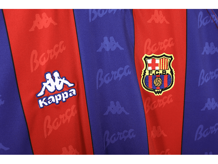 Barcelona 1995/97 (Home Kit – Long Sleeve) 3