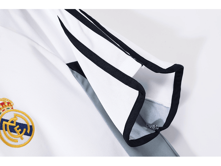 Real Madrid 2000/01 (Home Kit) 5