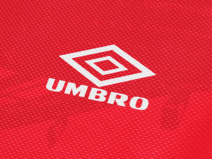 Manchester United 1994/96 (Home Kit) 3