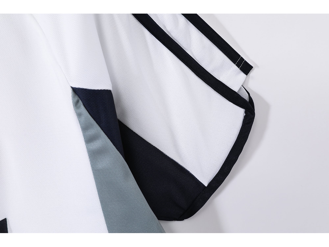 Real Madrid 2000/01 (Home Kit) 6