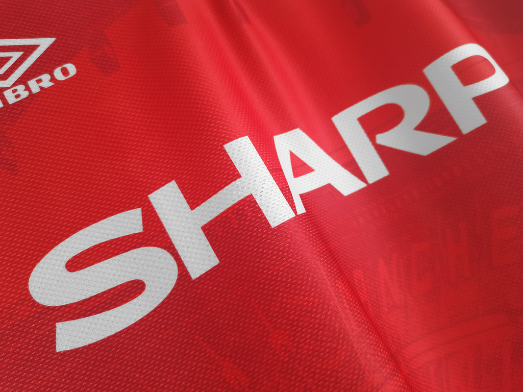 Manchester United 1994/96 (Home Kit) 4