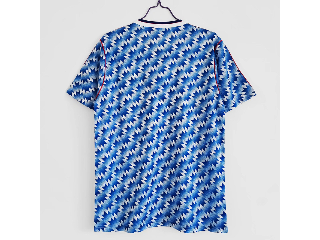 Manchester United 1990/92 (Away Kit) 8