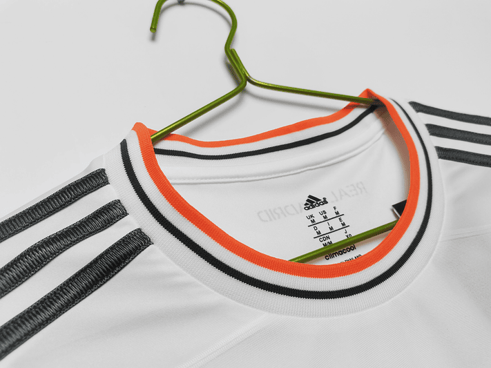 Real Madrid 2013/14 (Home Kit) 4