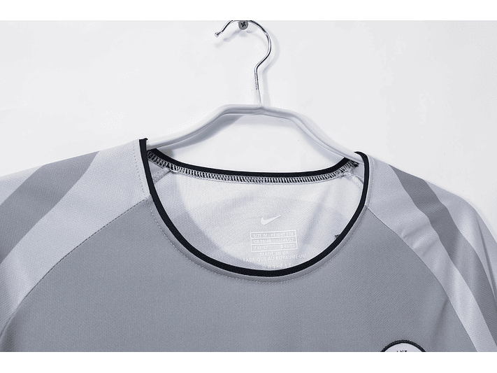 PSG 2001/02 (Away Kit) 6