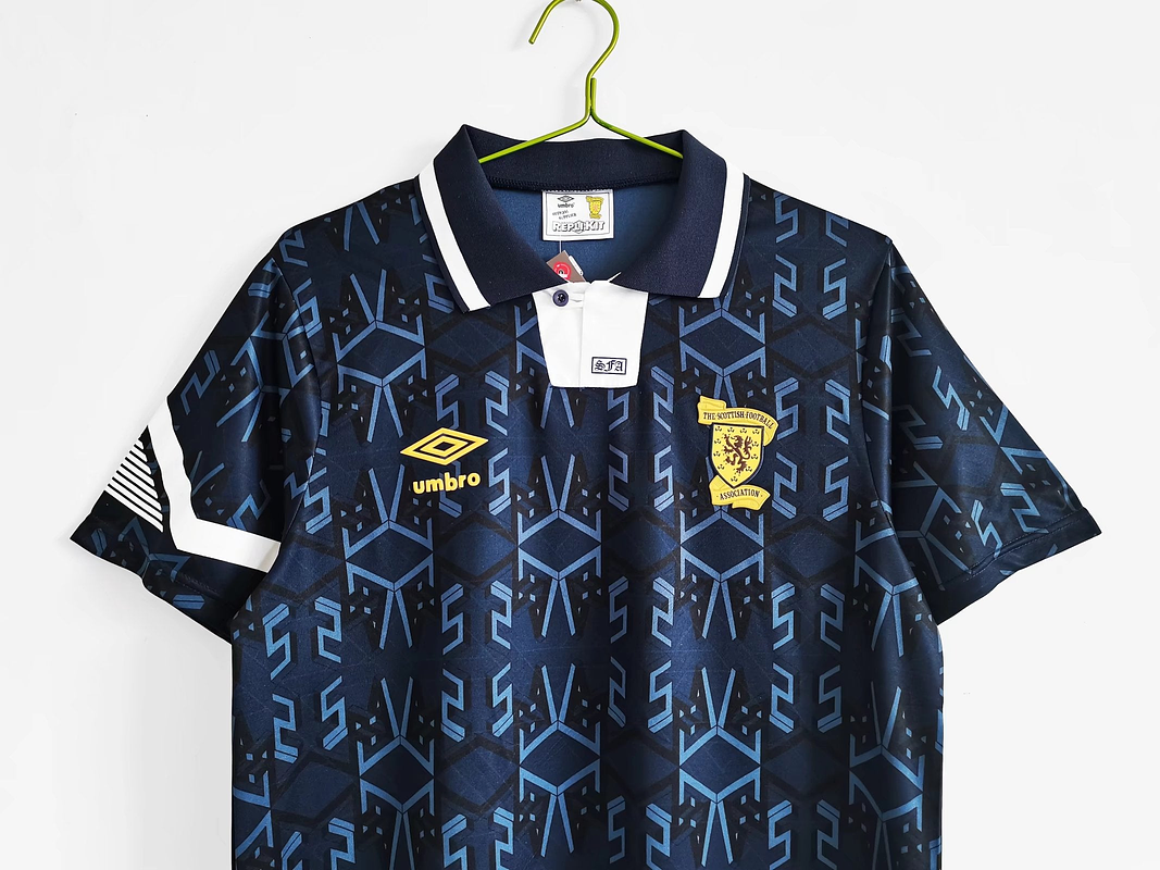 Escocia 1992/93 (Home Kit) 2