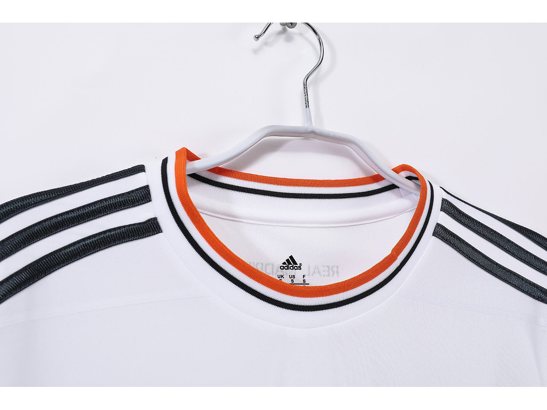 Real Madrid 2013/14 (Home Kit – Long Sleeve) 3