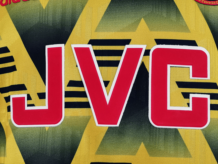 Arsenal 1991/93 (Away Kit) 4