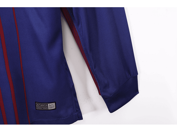 Barcelona 2017/18 (Home Kit – Long Sleeve) 3