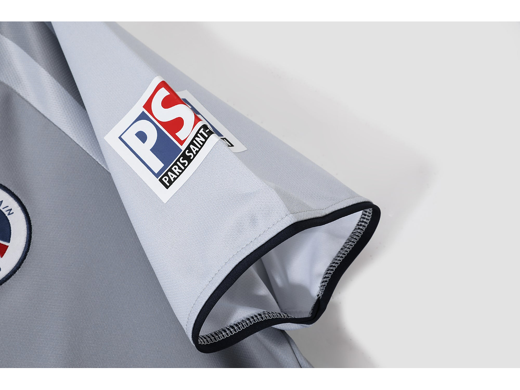 PSG 2001/02 (Away Kit) 10