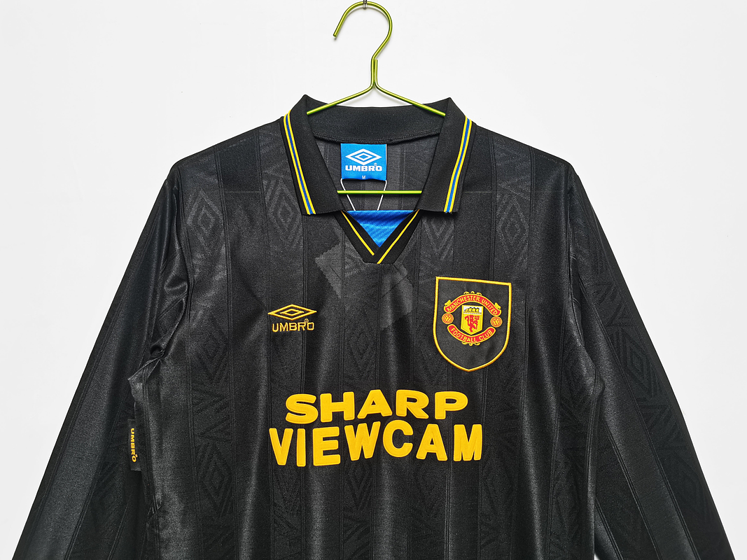 Manchester United 1993/94 (Away Kit - Long Sleeve) 2
