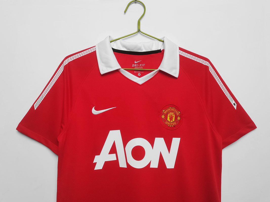 Manchester United 2010/11 (Home Kit) 2