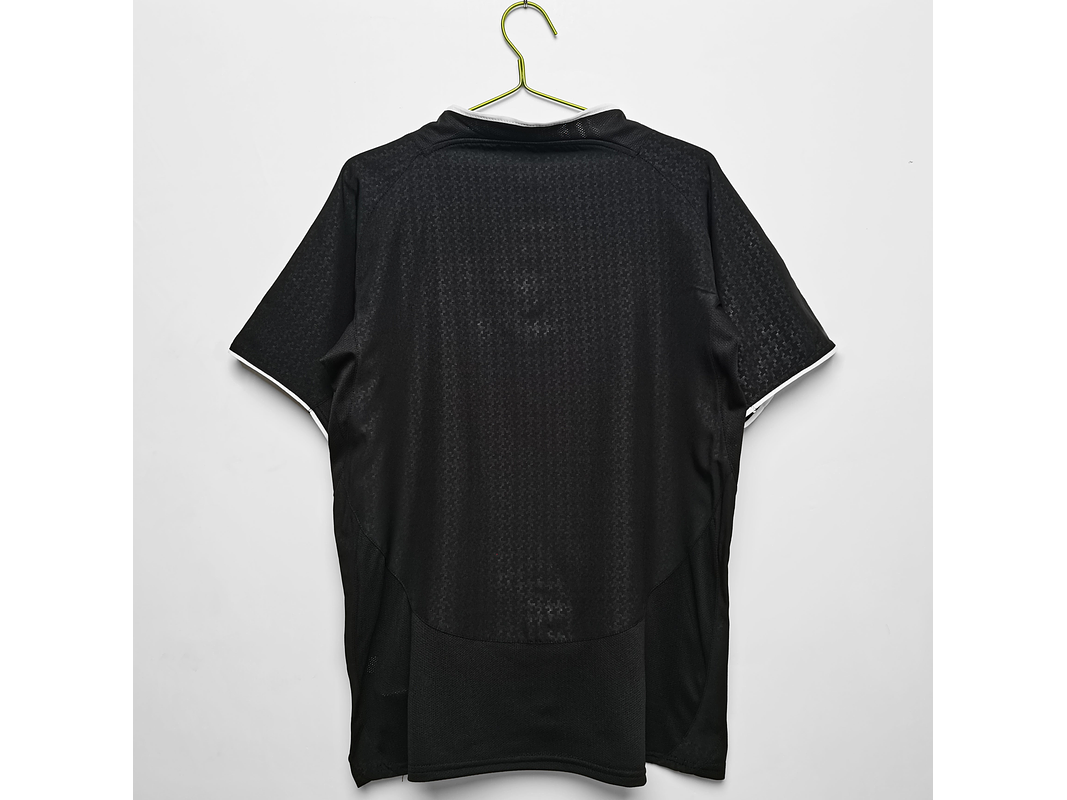 Manchester United 2003/04 (Third Kit) 8