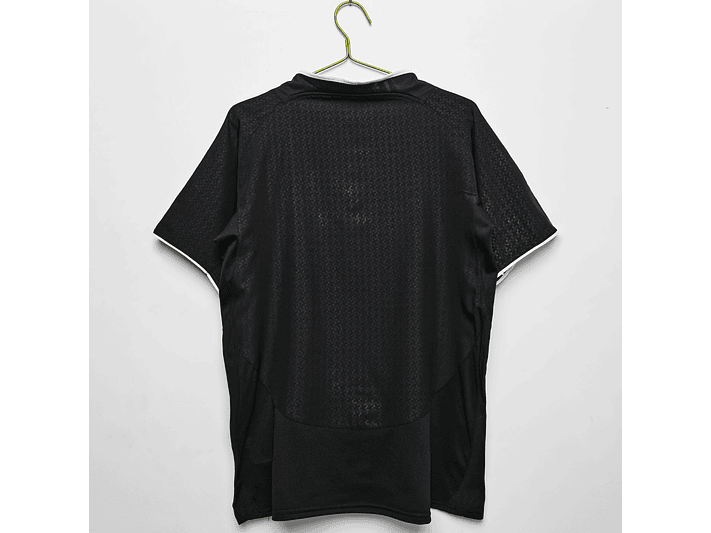 Manchester United 2003/04 (Third Kit) 8