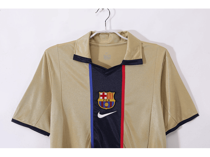 Barcelona 2001/02 (Away Kit) 2
