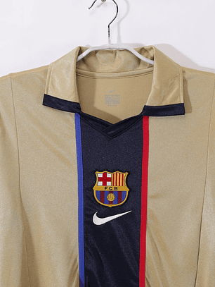 Barcelona 2001/02 (Away Kit)