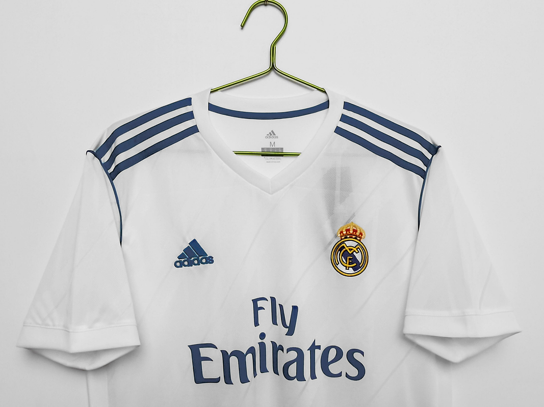 Real Madrid 2017/18 (Home Kit) 6