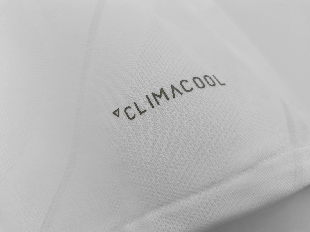 Real Madrid 2017/18 (Home Kit – Long Sleeve) 9