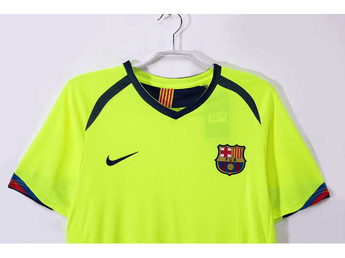 Barcelona 2005/06 (Third Kit) 2