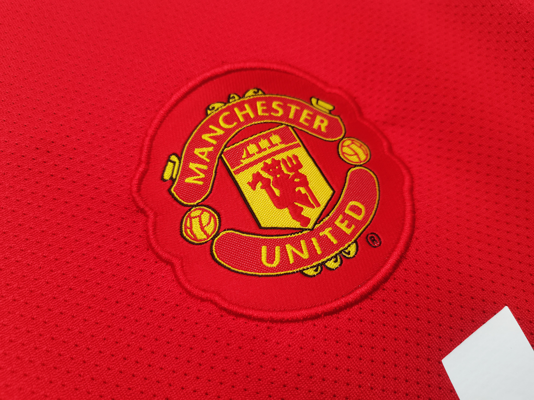 Manchester United 2010/11 (Home Kit) 6