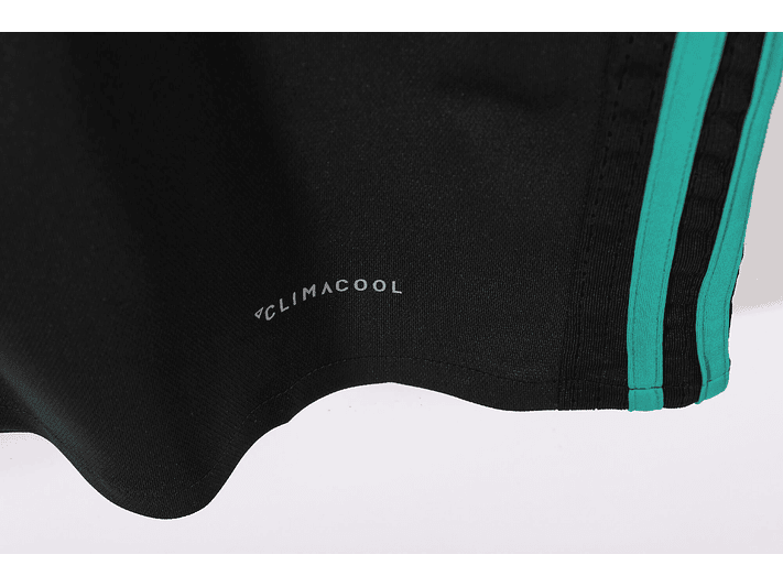 Real Madrid 2017/18 (Away Kit) 6