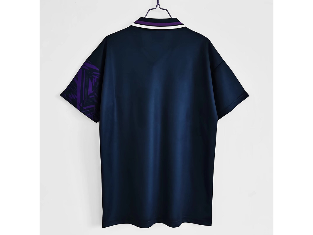 Tottenham Hotspur 1994/95 (Away Kit) 7