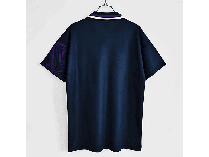 Tottenham Hotspur 1994/95 (Away Kit) 7