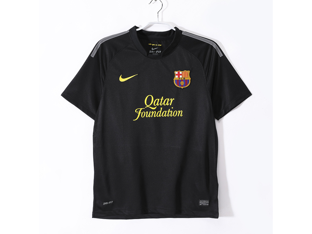 Barcelona 2011/12 (Away Kit) 1