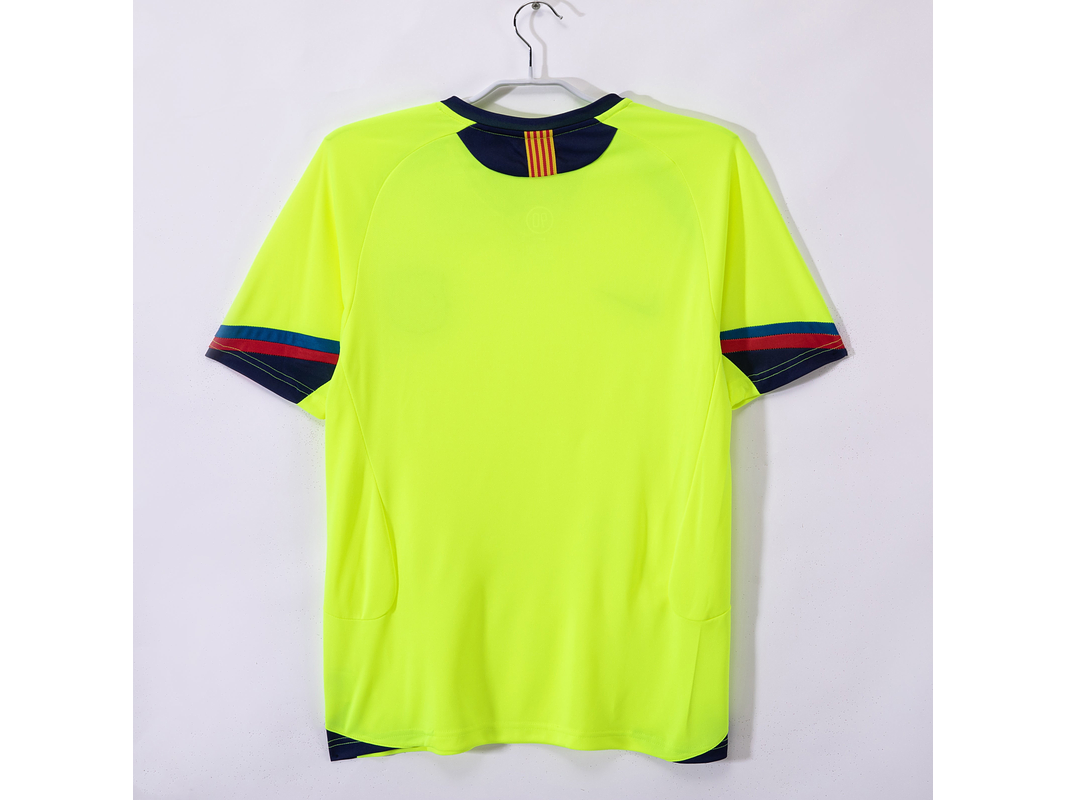 Barcelona 2005/06 (Third Kit) 7