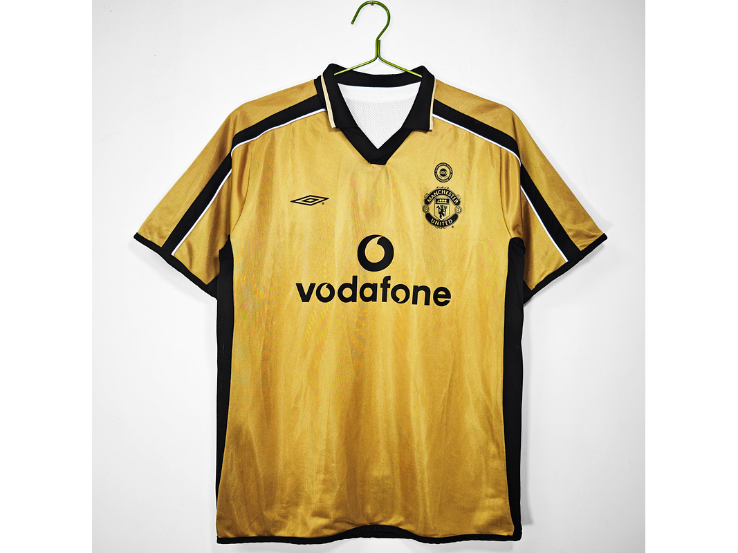 Manchester United 2001/02 Centenary (Gold) 1