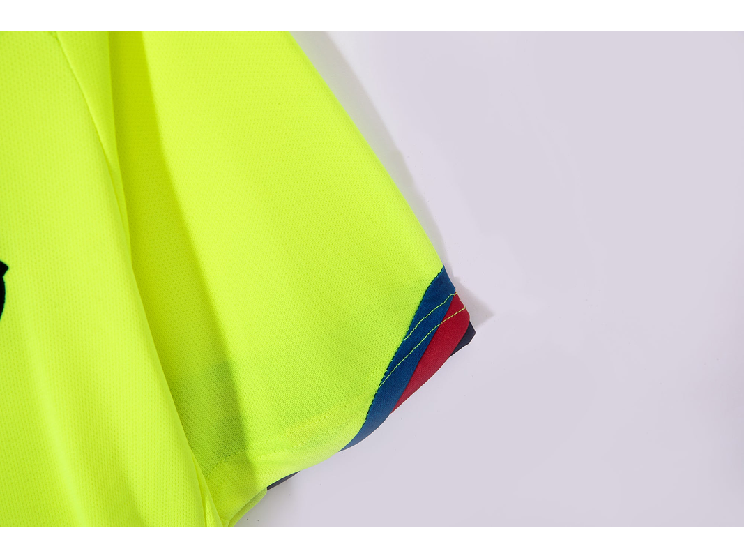 Barcelona 2005/06 (Third Kit) 9