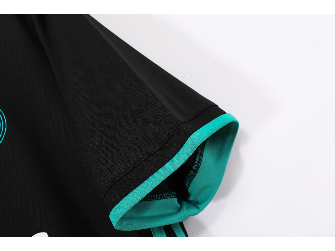 Real Madrid 2017/18 (Away Kit) 10