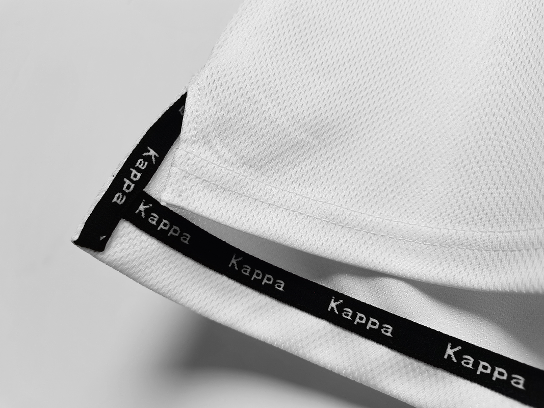 Manchester City 1997/98 (Away Kit) 4