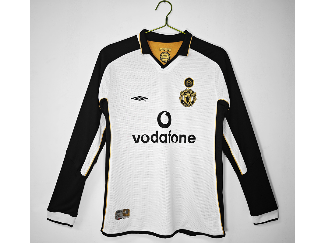 Manchester United 2001/02 Centenary (White - Long Sleeve) 1