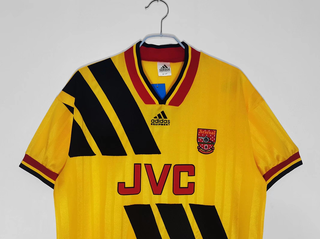 Arsenal 1993/94 (Away Kit) 2