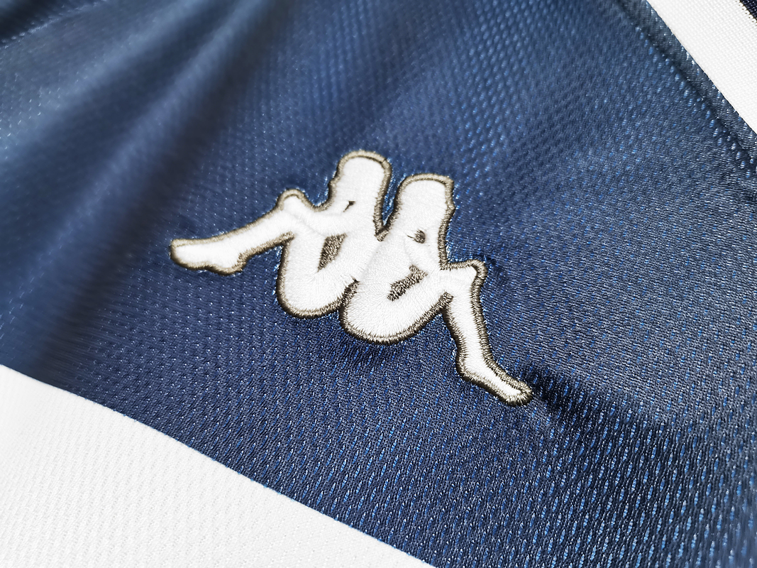 Manchester City 1997/98 (Away Kit) 7