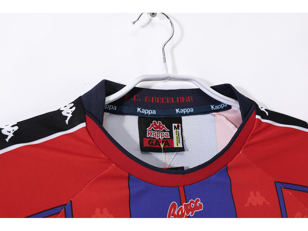 Barcelona 1997/98 (Home Kit) 9