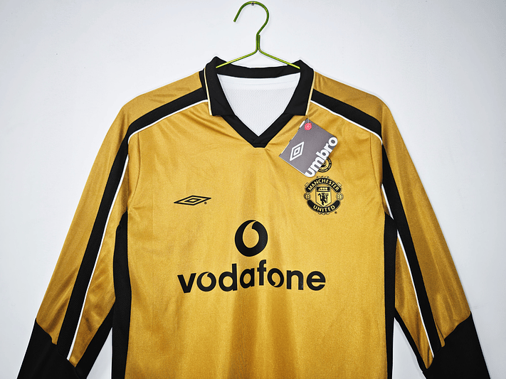 Manchester United 2001/02 Centenary (Gold - Long Sleeve) 2