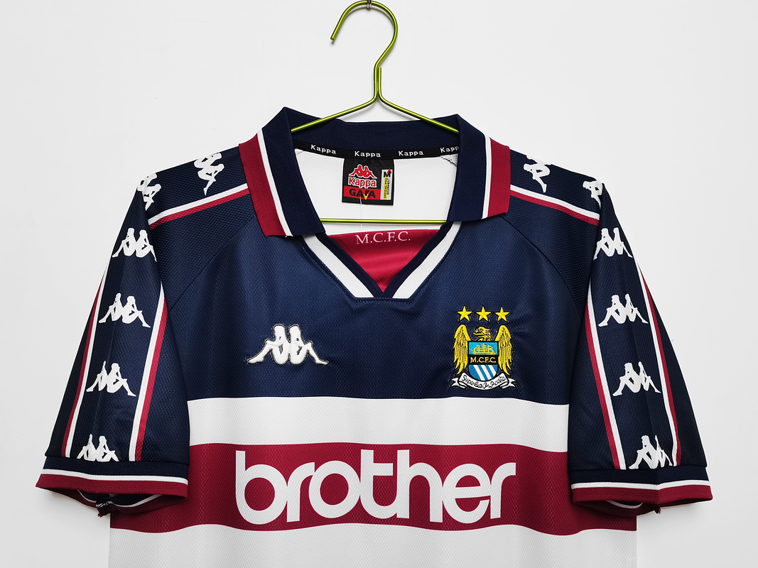 Manchester City 1997/98 (Away Kit) 10