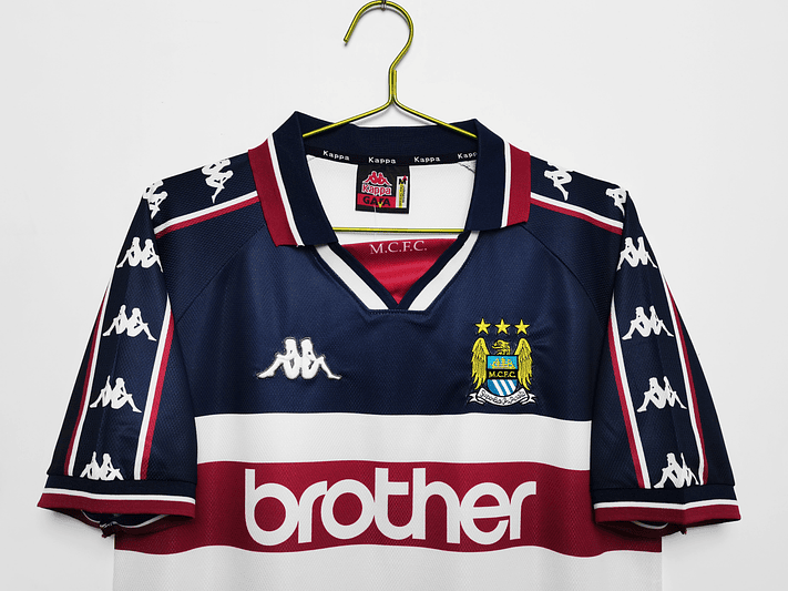 Manchester City 1997/98 (Away Kit) 10