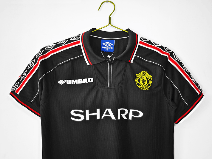 Manchester United 1998/99 (Third Kit) 2