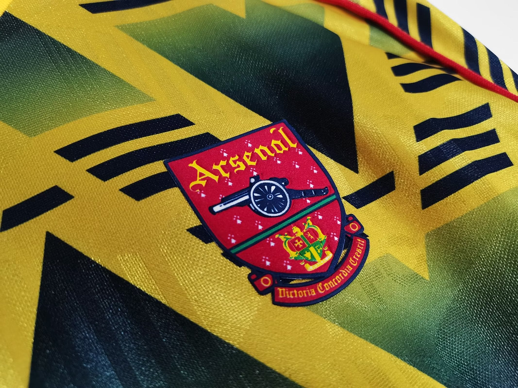 Arsenal 1991/93 (Away Kit - Long Sleeve) 4