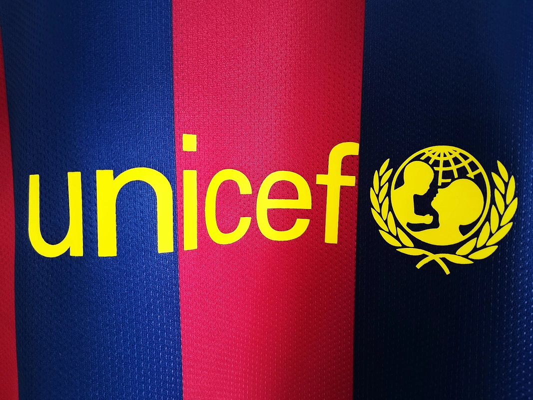 Barcelona 2014/15 (Home Kit) 8