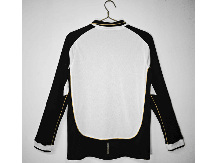 Manchester United 2001/02 Centenary (White - Long Sleeve) 9