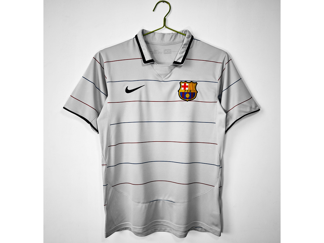 Barcelona 2003/04 (Third Kit) 1