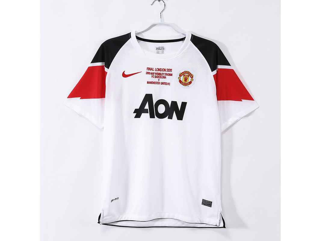 Manchester United 2010/11 (Away Kit) 1