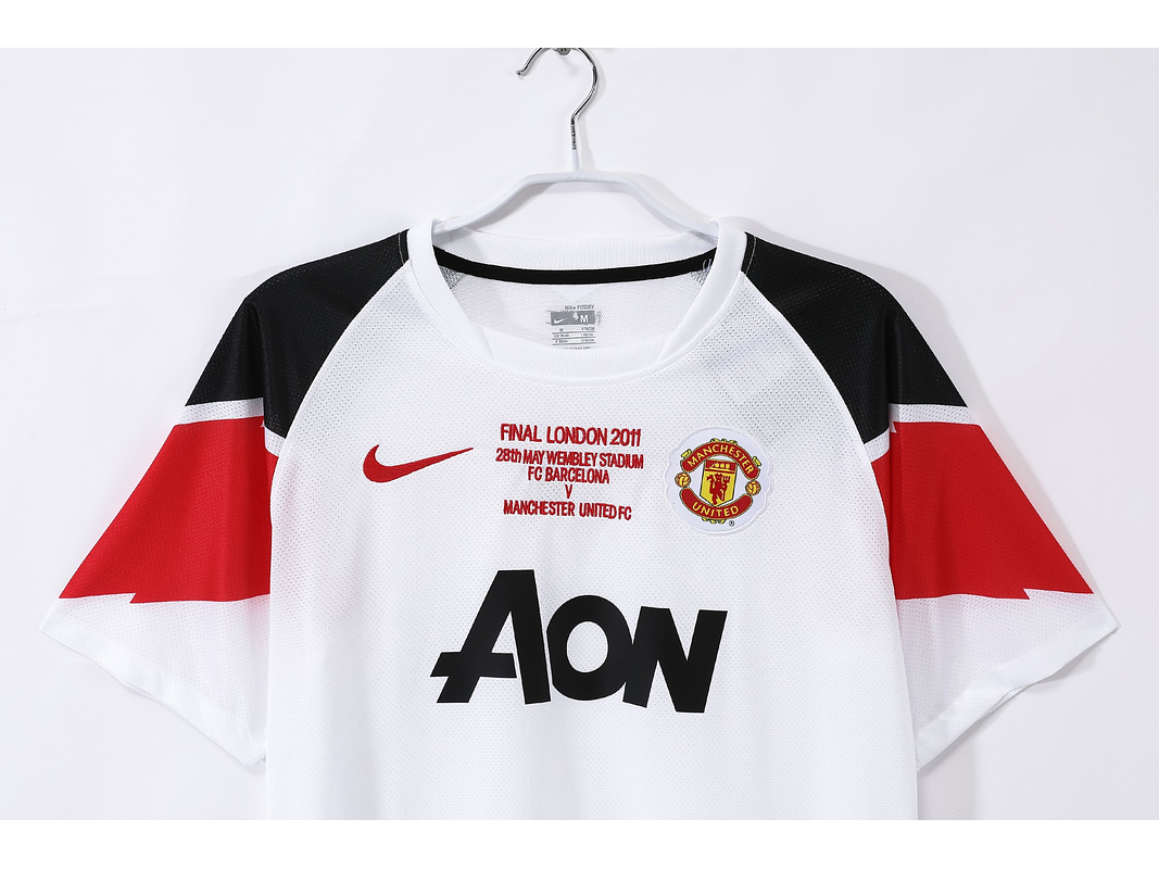 Manchester United 2010/11 (Away Kit) 2