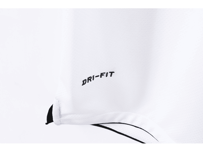 Manchester United 2010/11 (Away Kit) 3