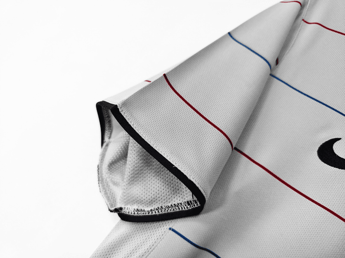 Barcelona 2003/04 (Third Kit) 3