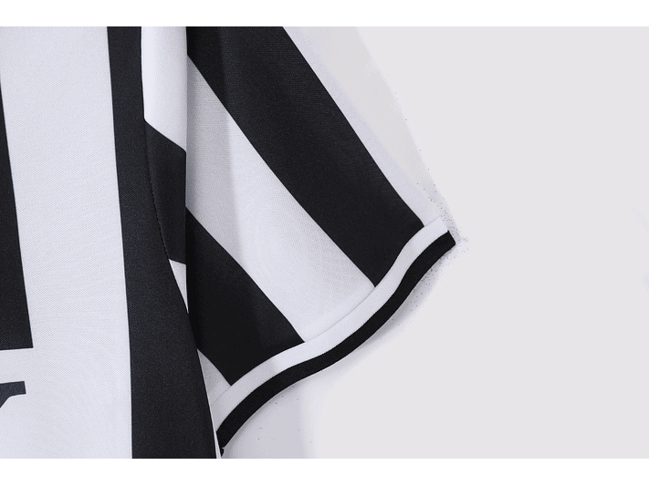 Juventus 1996/97 (Home Kit) 6