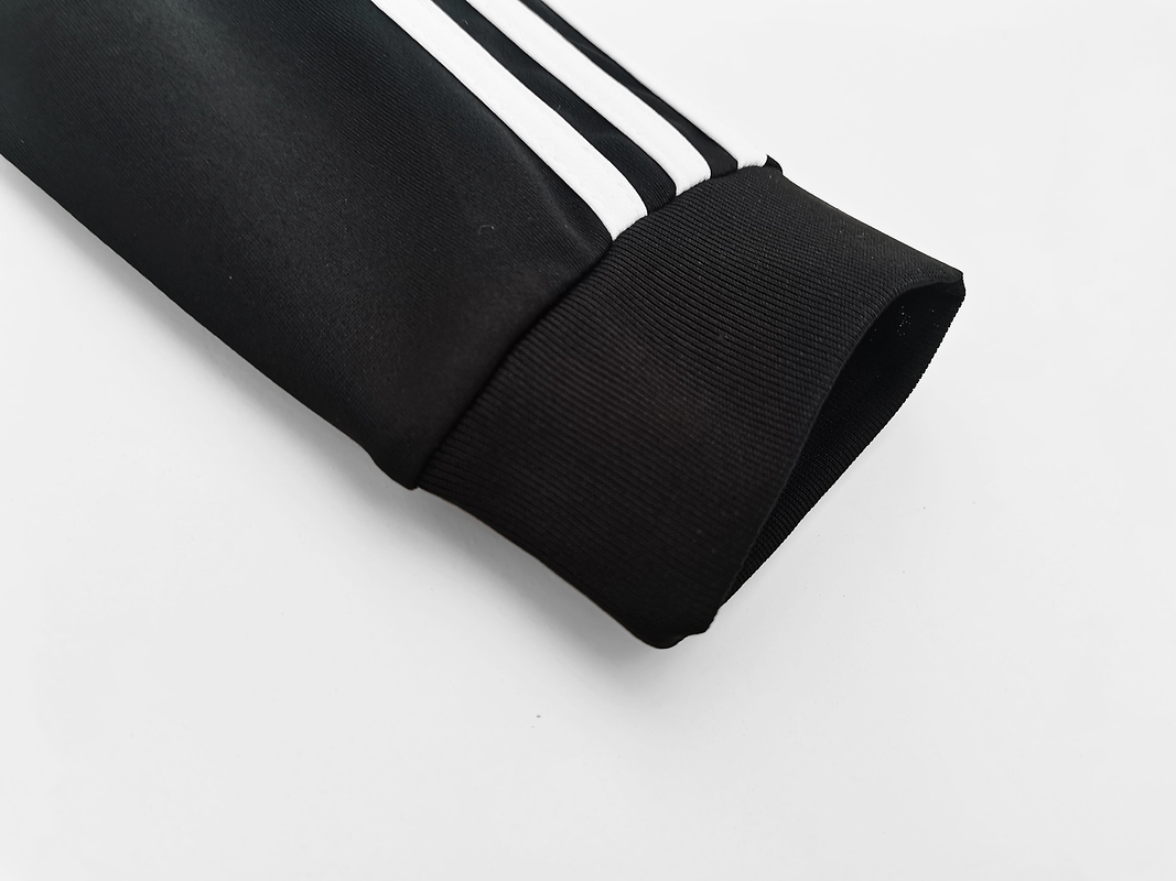 Real Madrid 2014/15 (Third Kit – Long Sleeve) 8